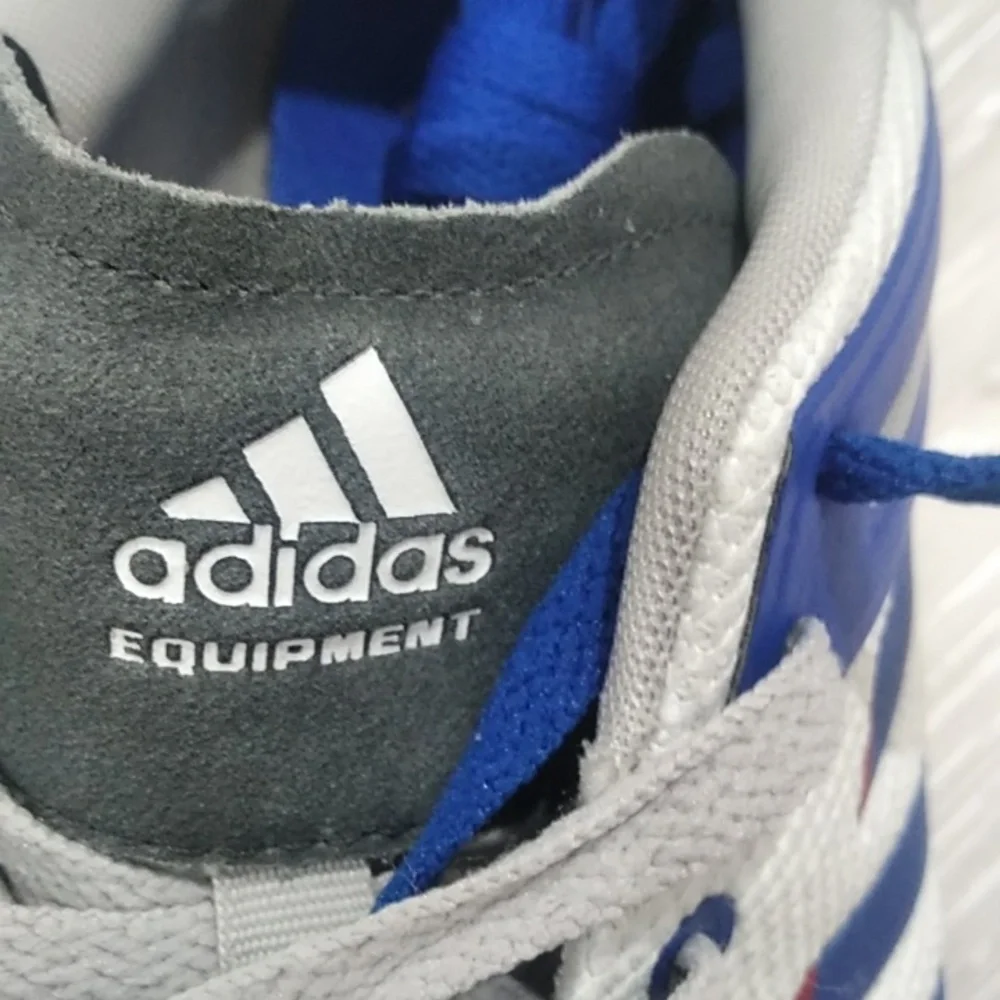 Mens Adidas US 10 - Picture 5 of 6